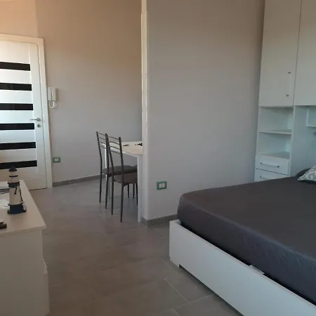 Monolocale R0478 Apartment Arbus